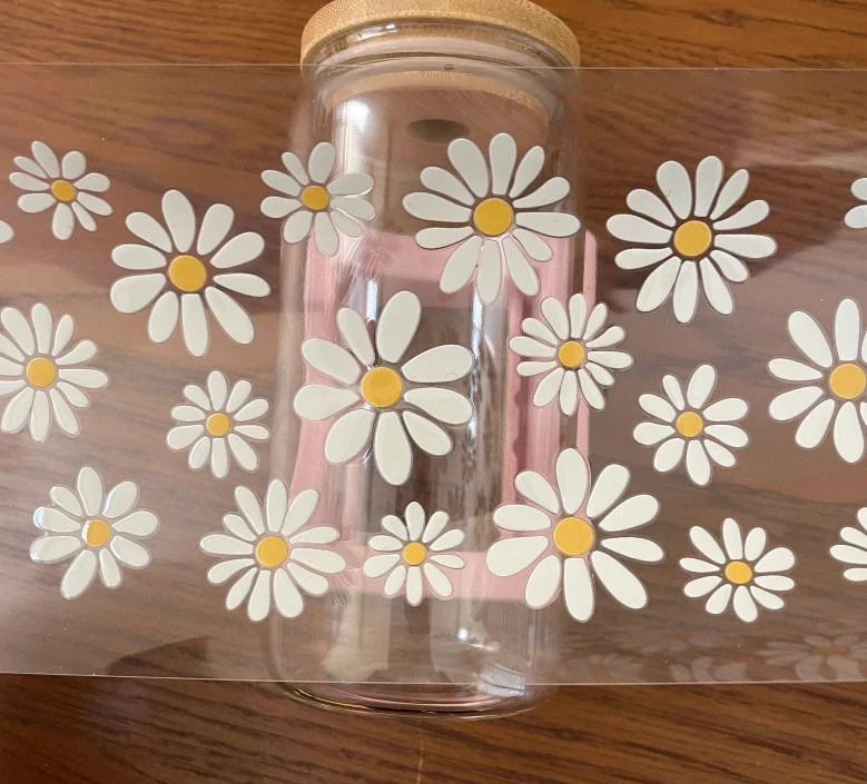 Samolepka UV DTF s vlastním motivem